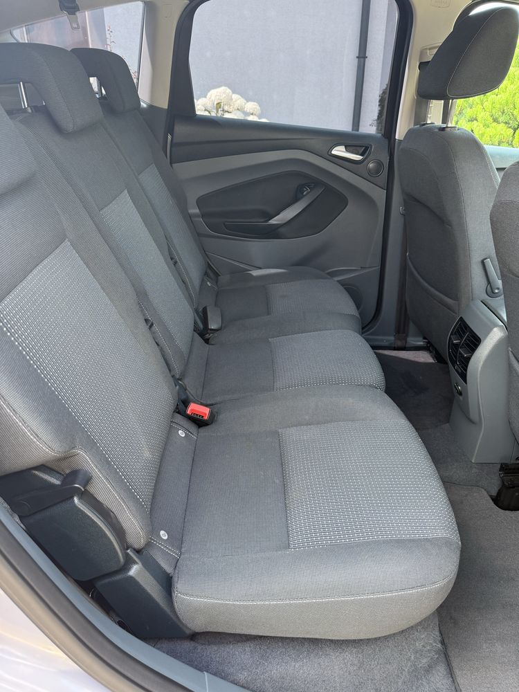 Ford C-max 1.6 TDCI 115 KM minivan