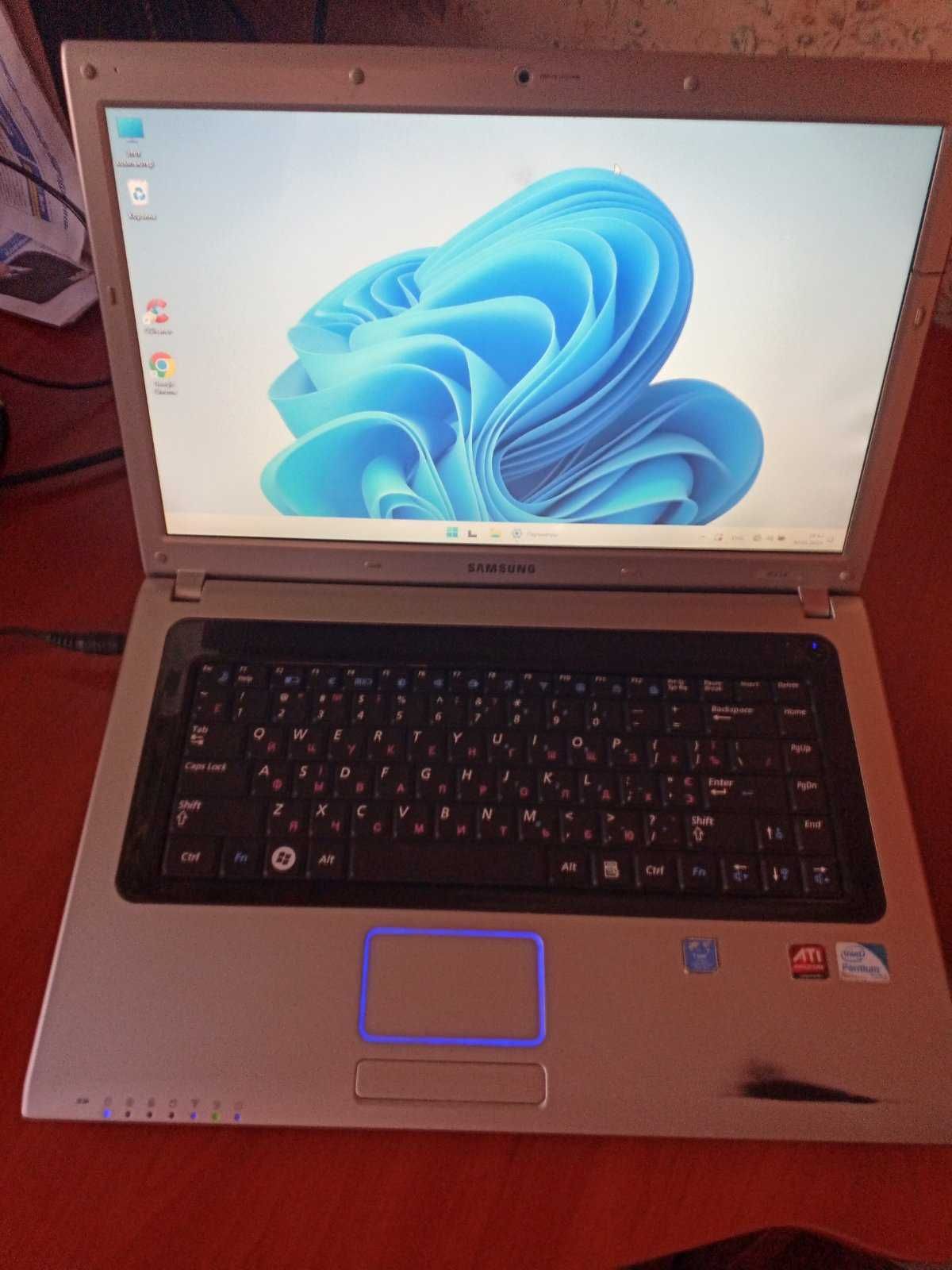 Ноутбук Samsung R518 (NP-R518-DS05UA).