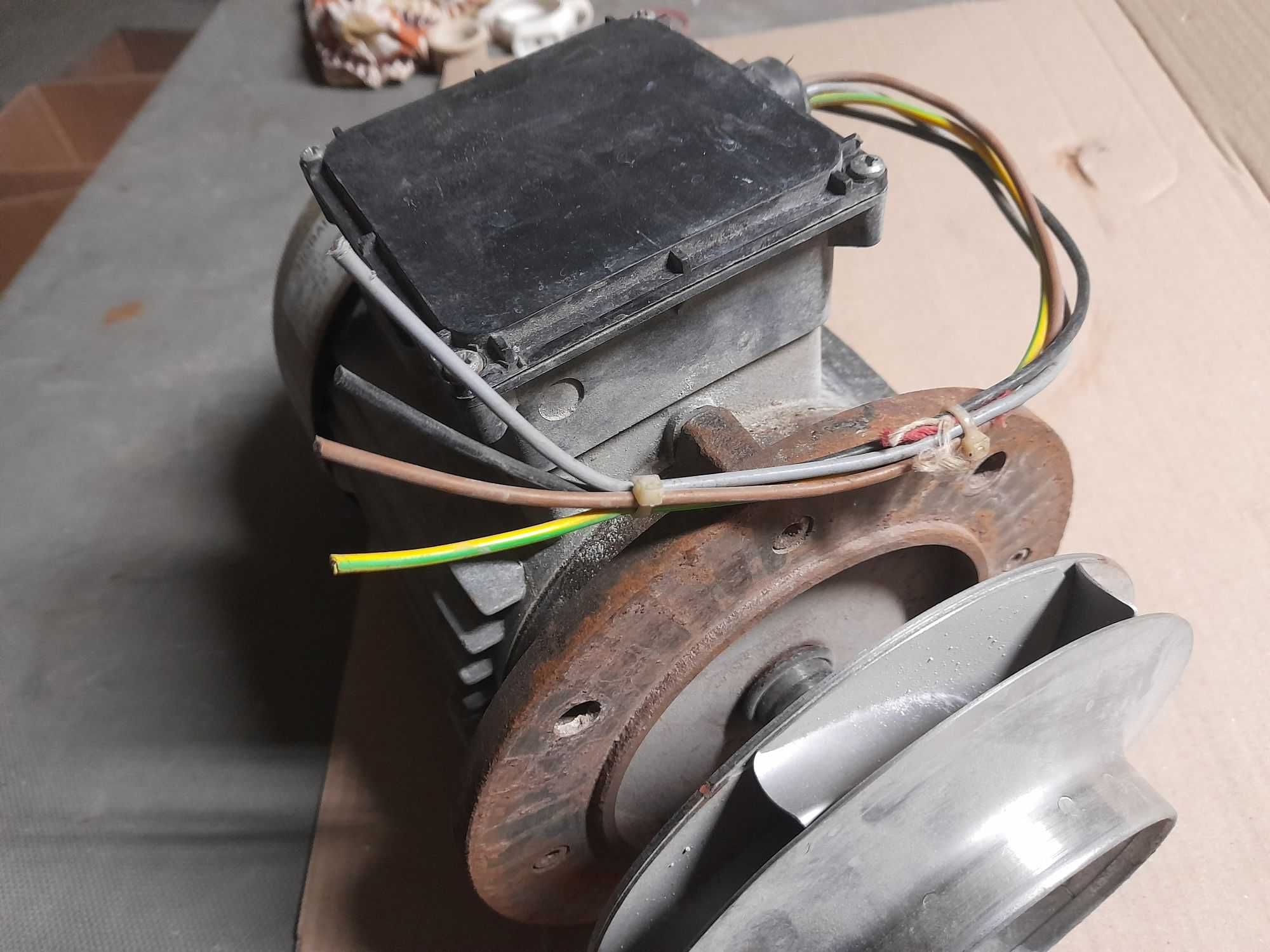 Silnik 3 fazowy 1,1 kW