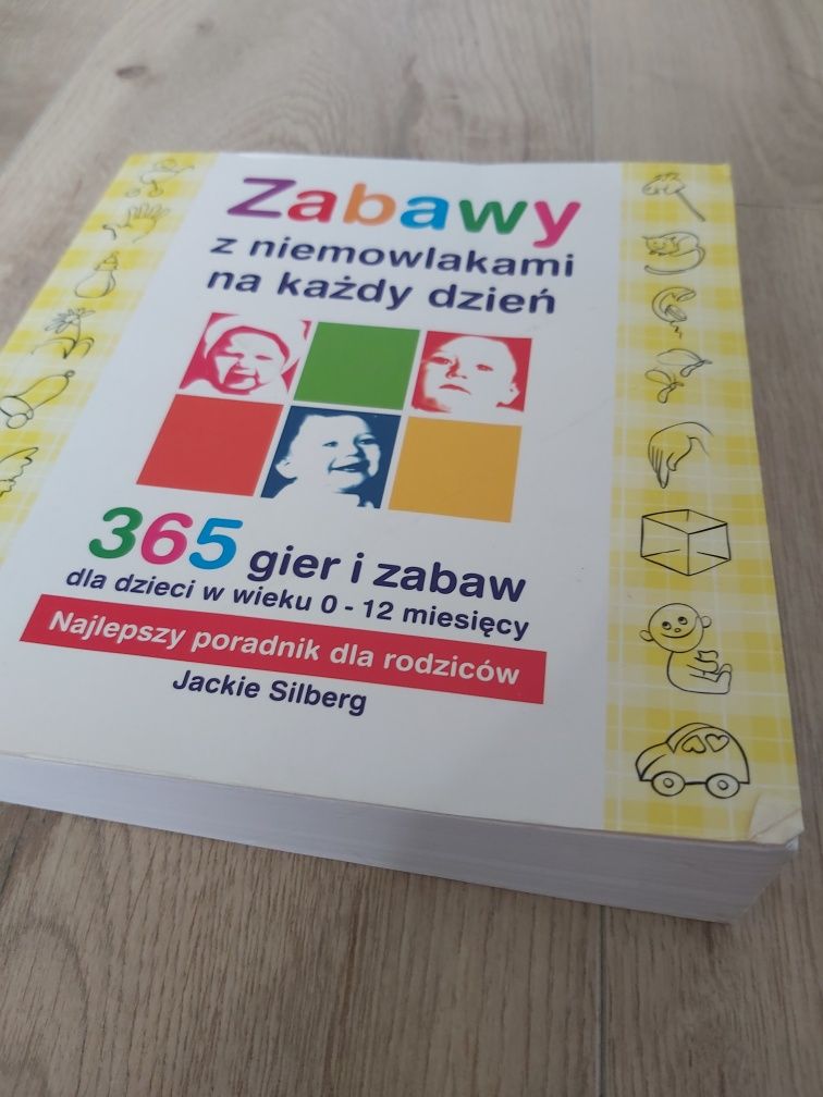 Dwie książki Lidl dom oraz zabawy z dzieckiem