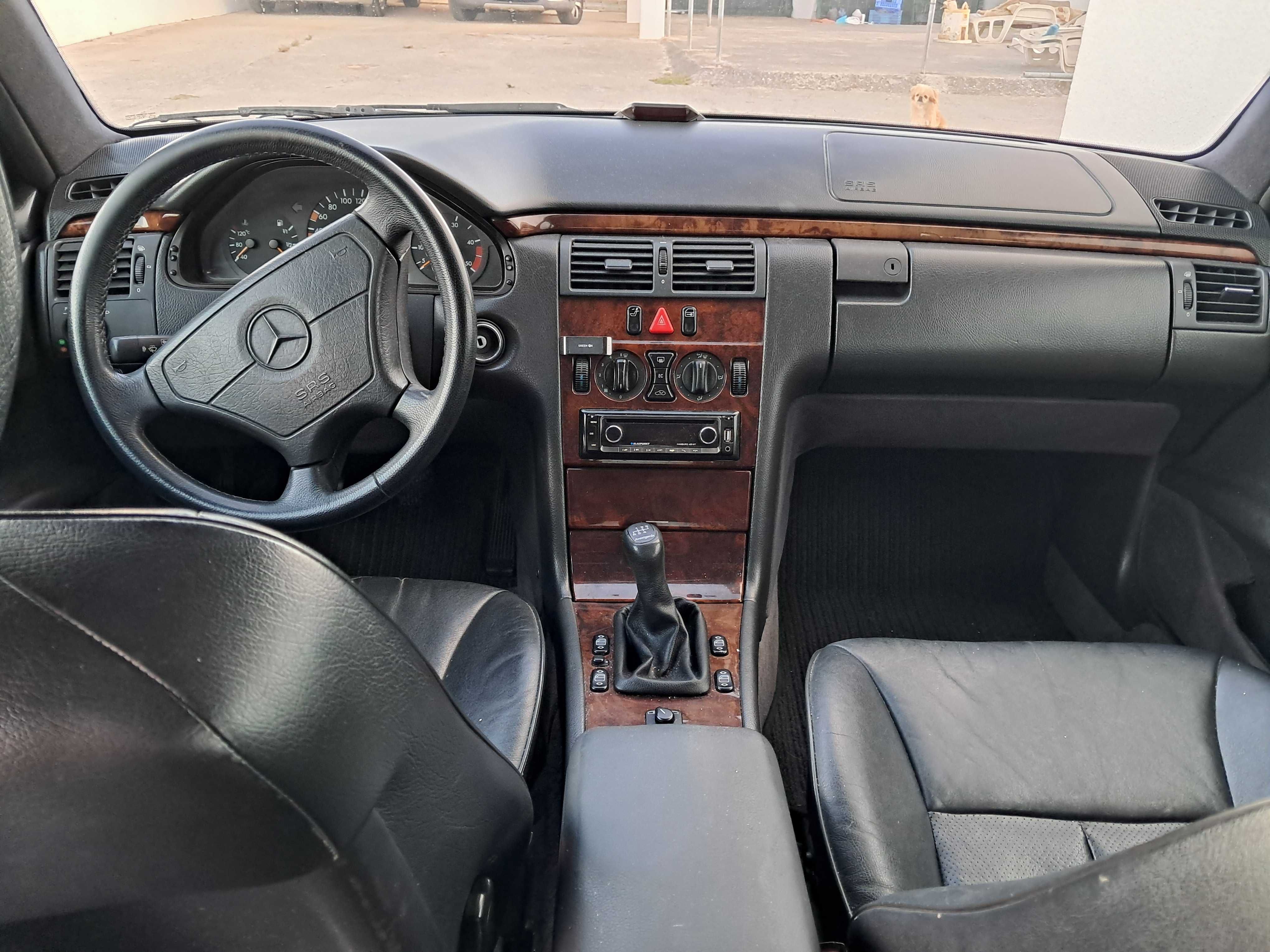 Mercedes E 290 turbo diesel imaculado