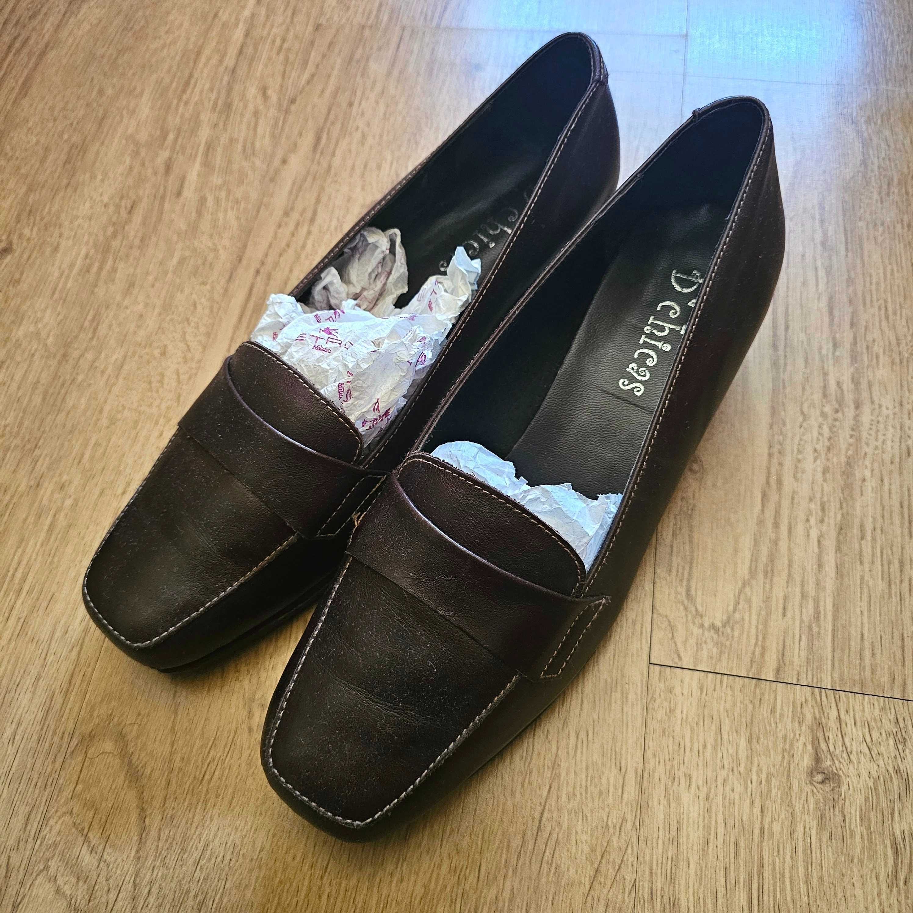 Sapatos D'Chicas