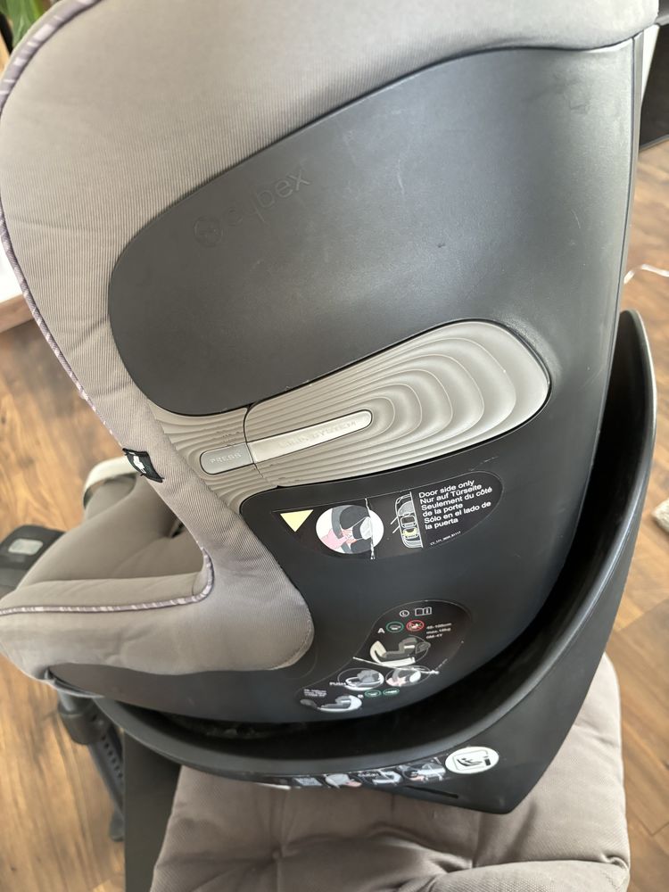 Fotelik isofix cybex sirona S i-size manhattan grey