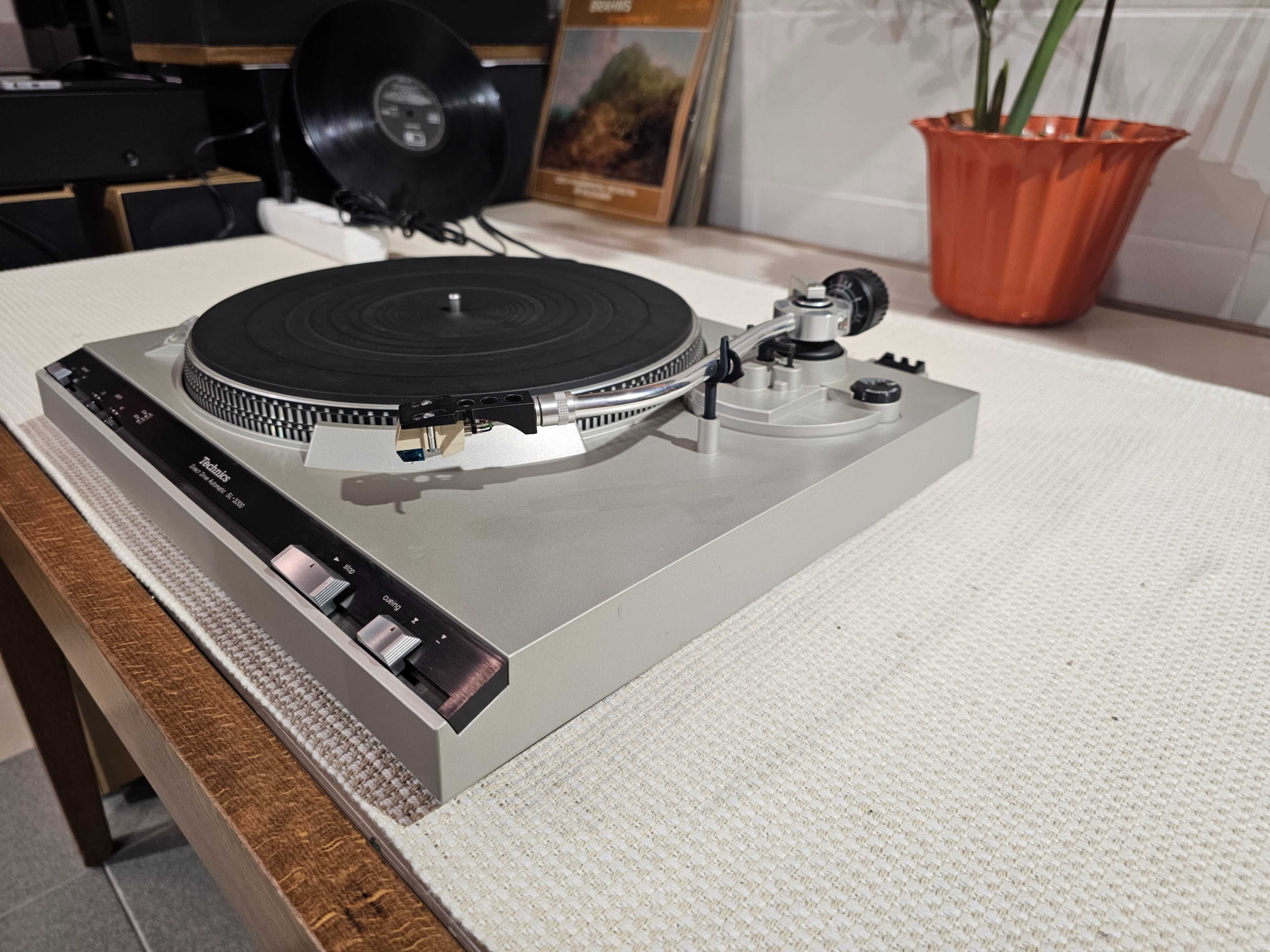 Програвач Technics SL-3200 (Direct Drive Automatic, Made in Japan)