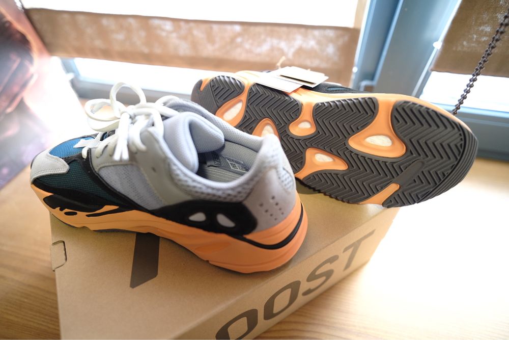 Adidas Yeezy Boost 700 V1 - Wash Orange (8,5us)(оригінал)