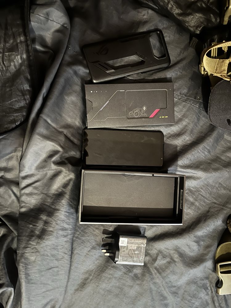 Asus rog phone 6 16/512