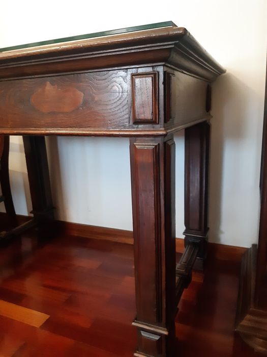 Mesa vintage em madeira