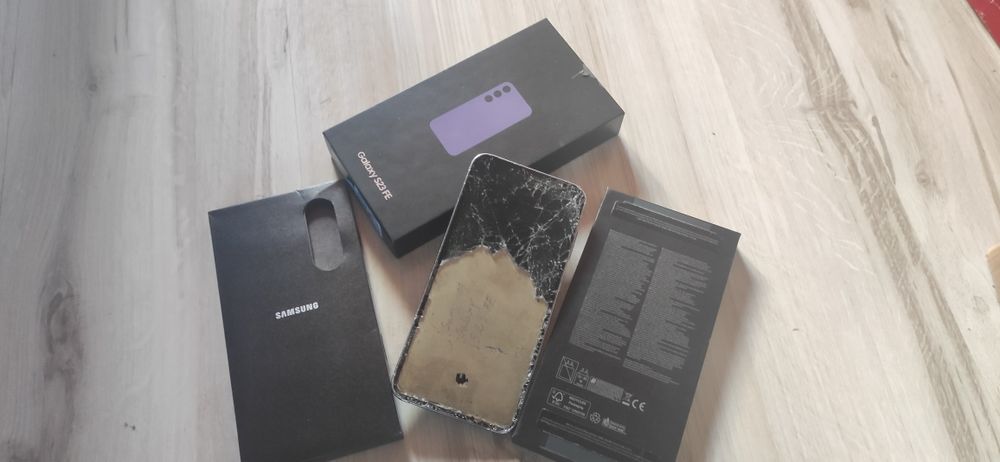 Smartfon Samsung Galaxy S23 FE 8GB 128 5G płyta aparaty bateria głośni