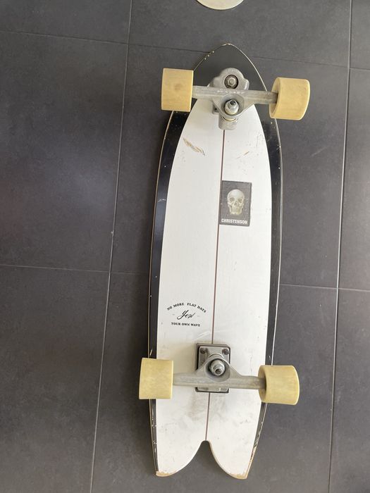 Vendo Skate praticamente novo