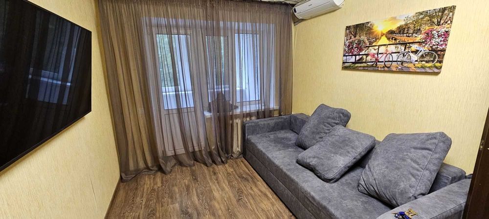 Сдам 2-х комнатную квартиру на ул. Независимости 30