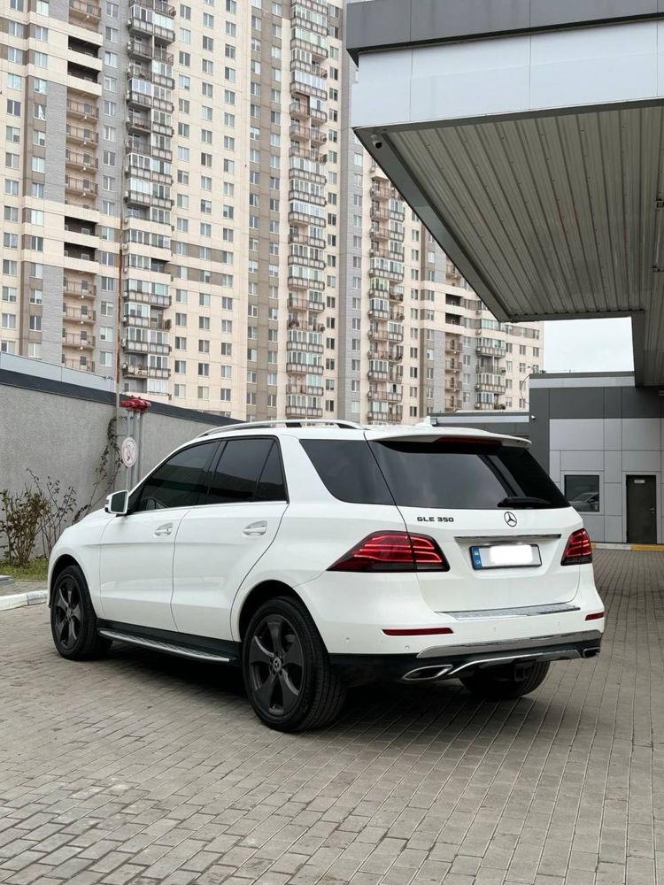 Mercedes GLE350 не битый