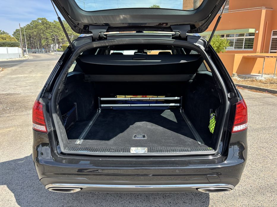 Mercedes-Benz E 300 Bluetec Hybrid Avantgarde