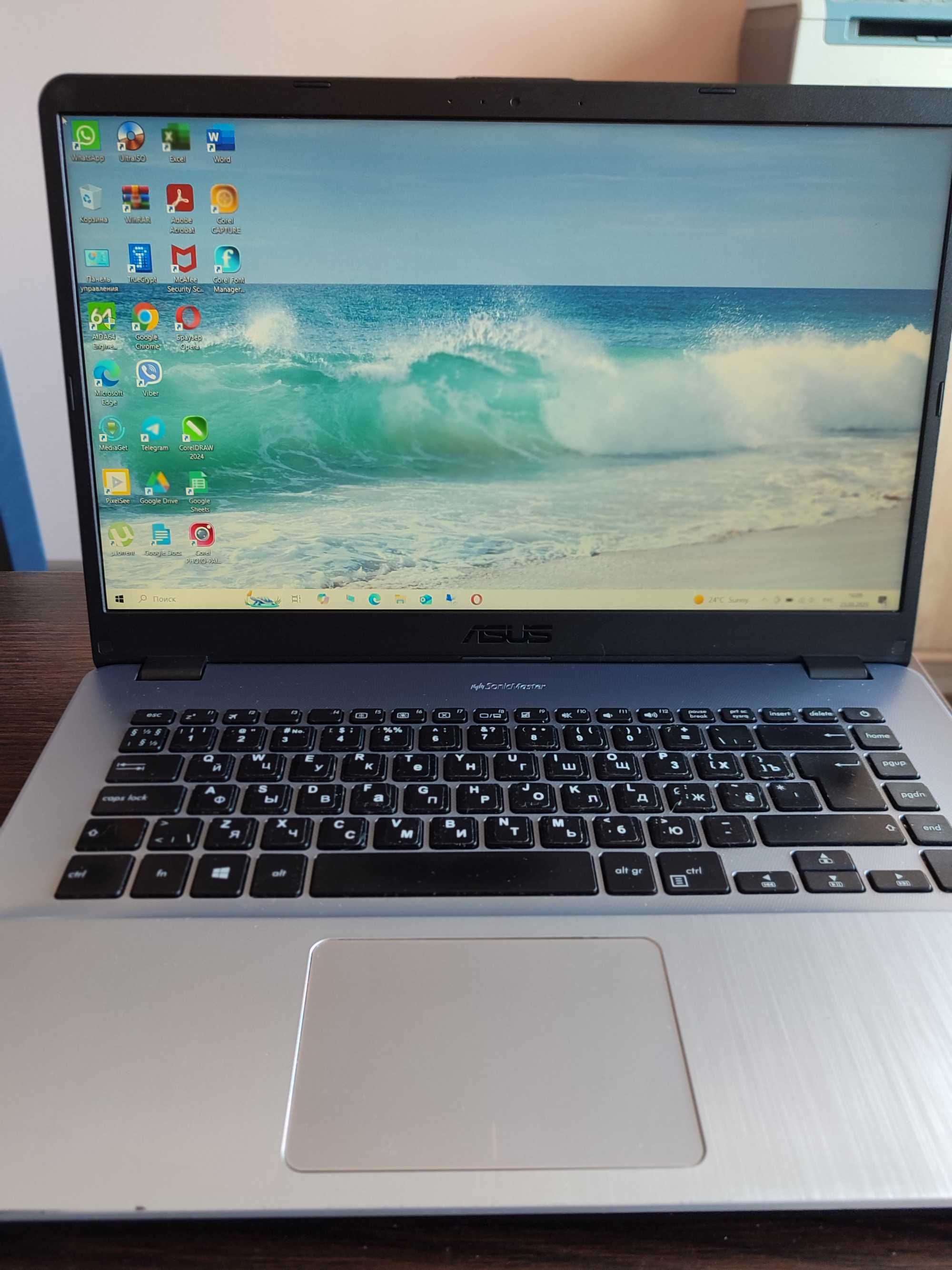 Ноутбук Asus X505b, 15.6 Full HD мат, AMD A9-9425 (3.10 GHz)/8 ГБ