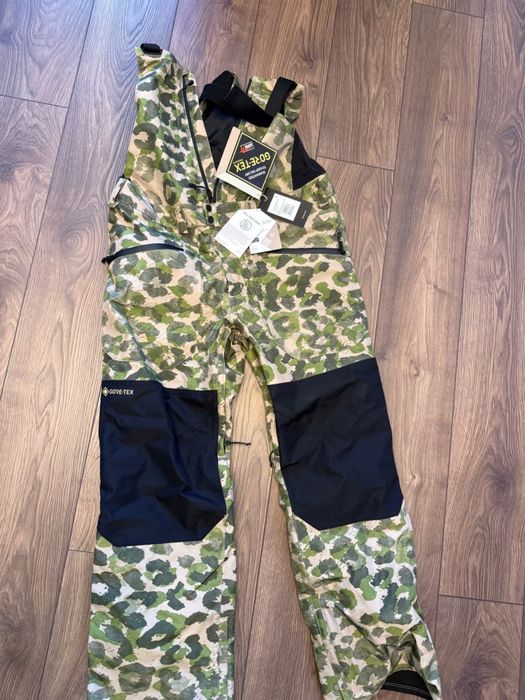 Чоловічі сноубордичні штани бібси Burton Reserve GORE‑TEX 2L Bib Pants