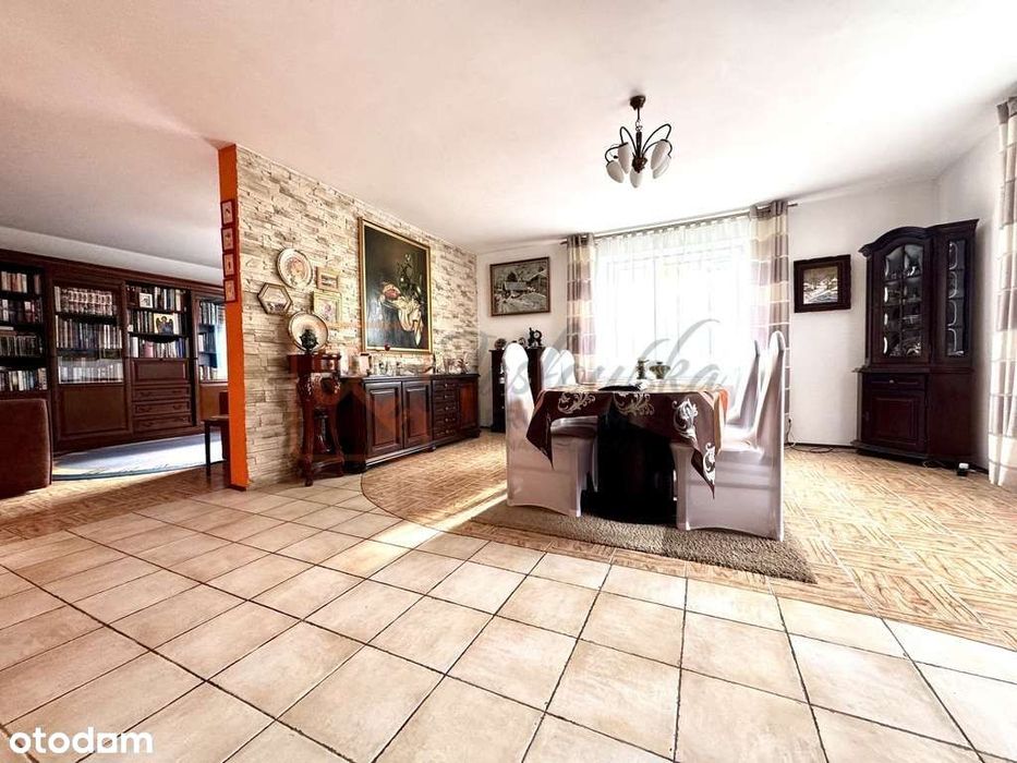 Imponujący dom przy Lesie