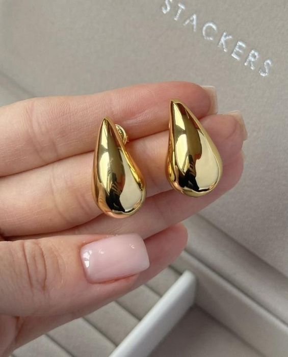 Нові сережки кульчики