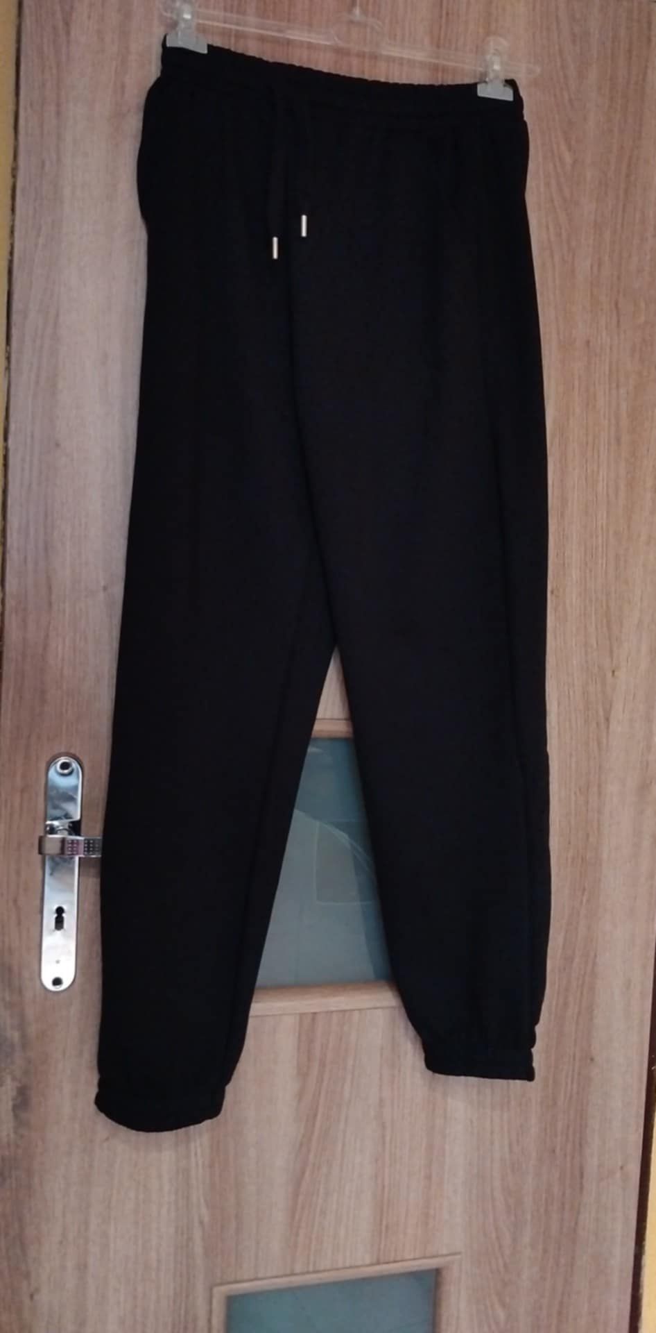 Nowe dresowe spodnie r M/L