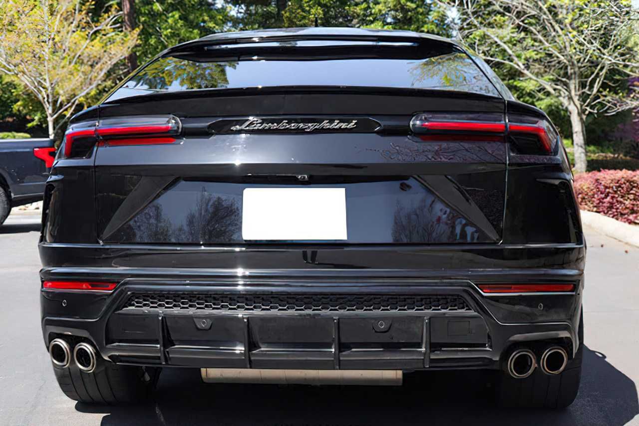 Lamborghini Urus 2021