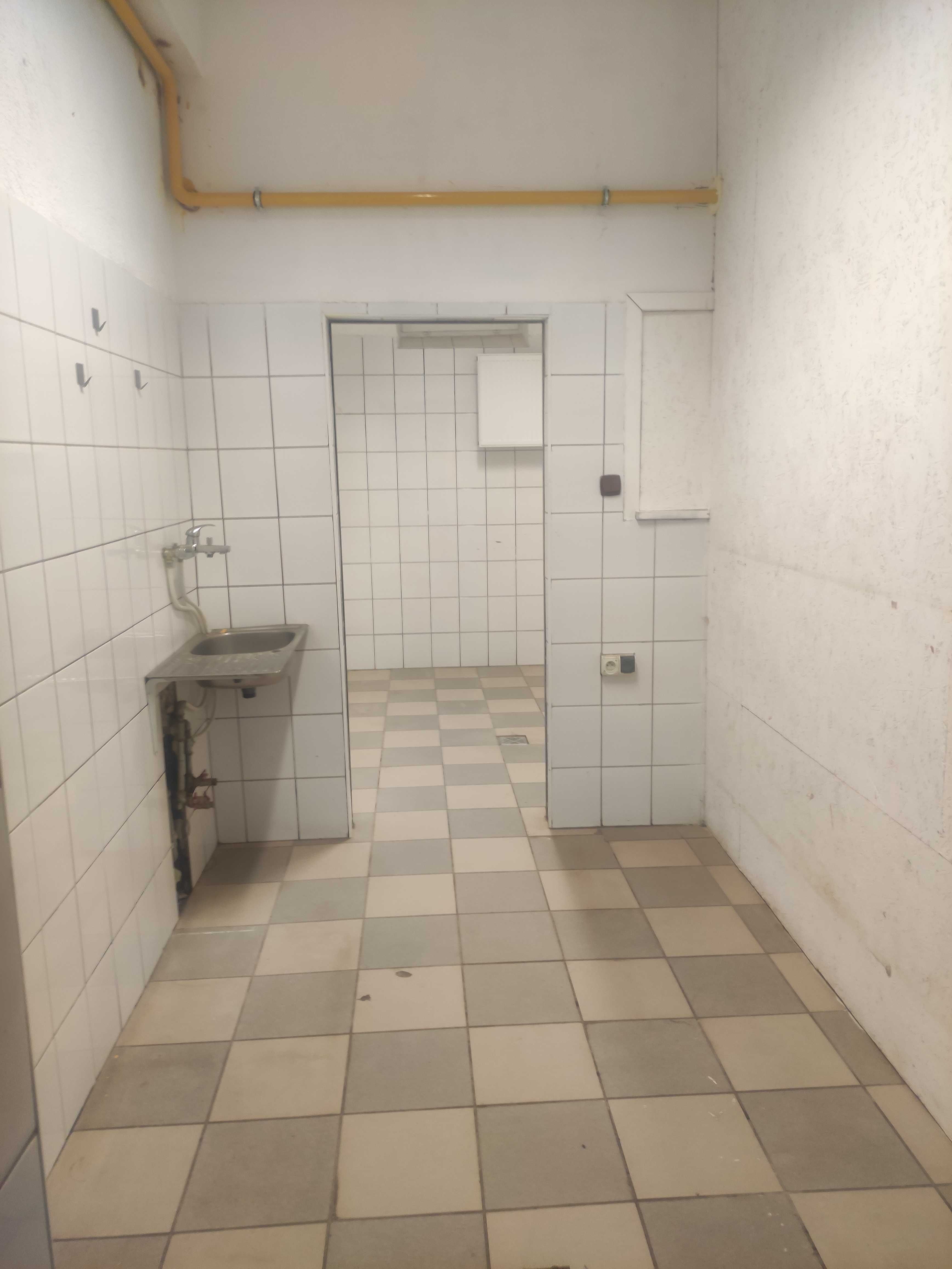 Lokal 130 m2 do wynajęcia w centrum Michałowic