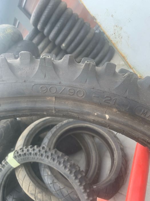 90/90-21 michelin nr17