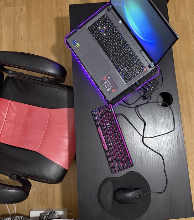 Msi Vector 16 HX Gaming Laptop