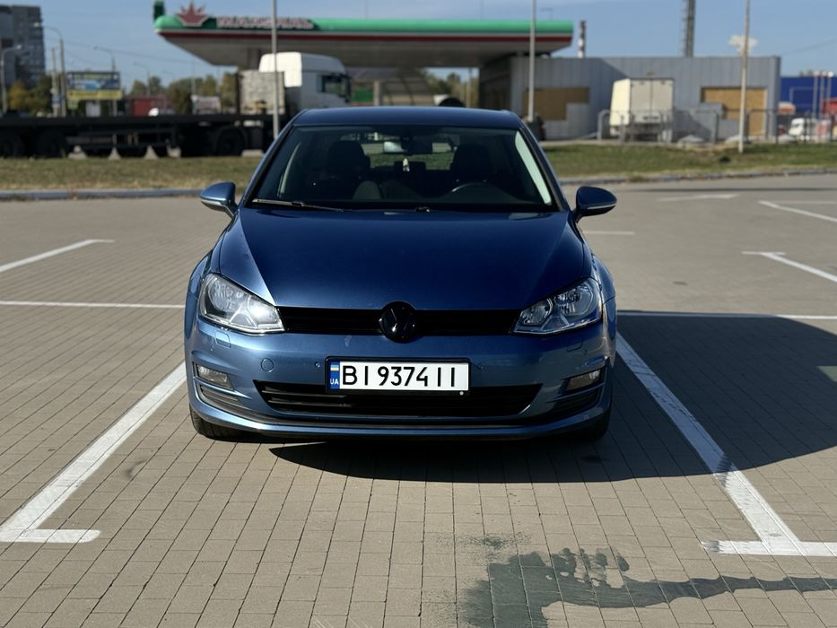 Продам Volkswagen Golf 7 1.4 TSI