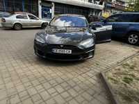 Tesla model S 70d повний привід