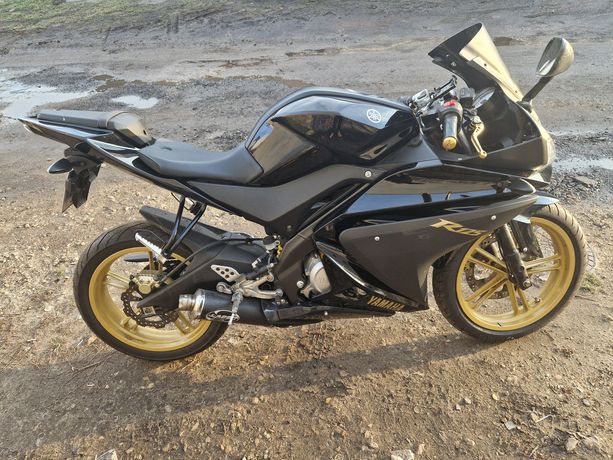 Sprzedam Yamaha yzf r125