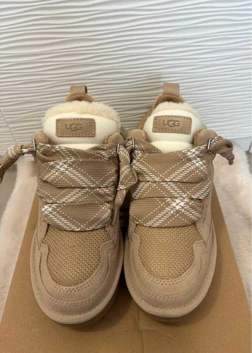 UGG_Lowmel_Sand_R.39