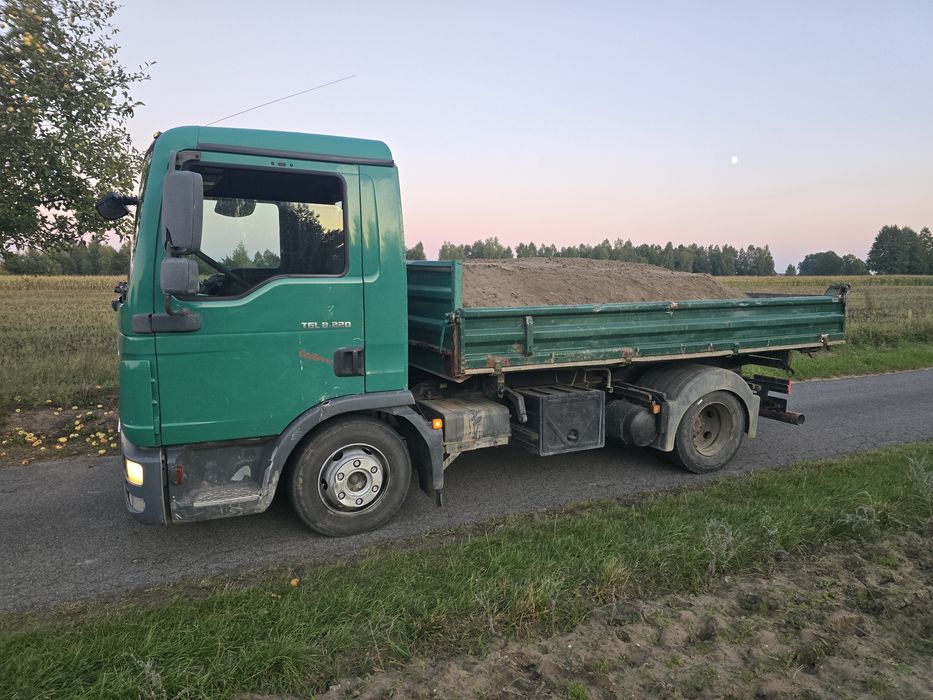 Ziemia ogrodowa z pola przesiewana