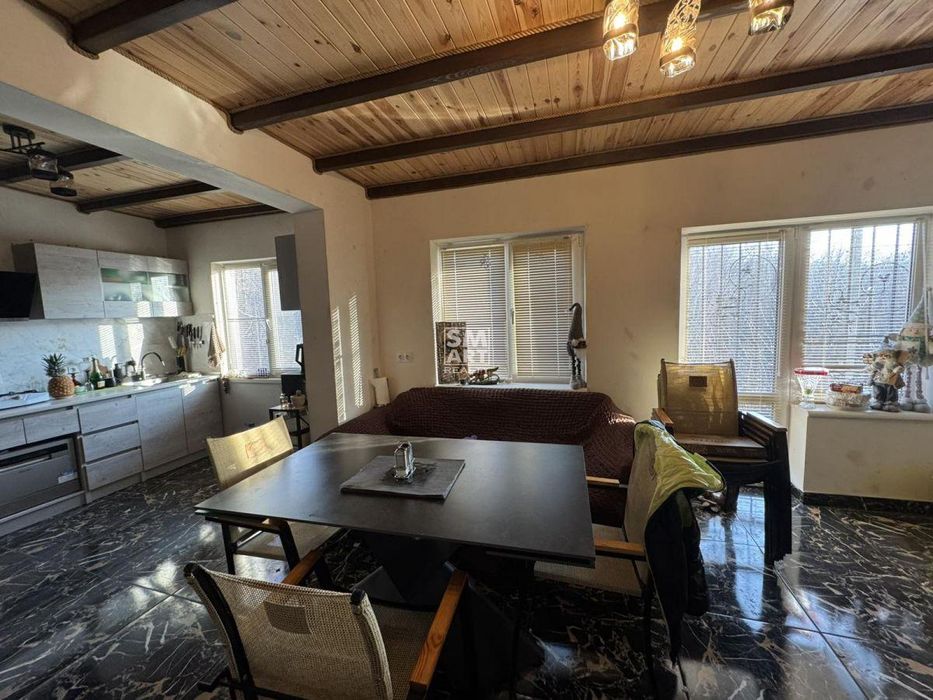 Продам будинок 120 кВ.м над Канівським морем біля  Трахтемирова