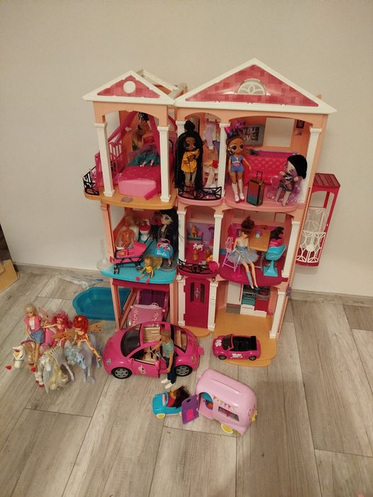 Domek dla Barbie dream house