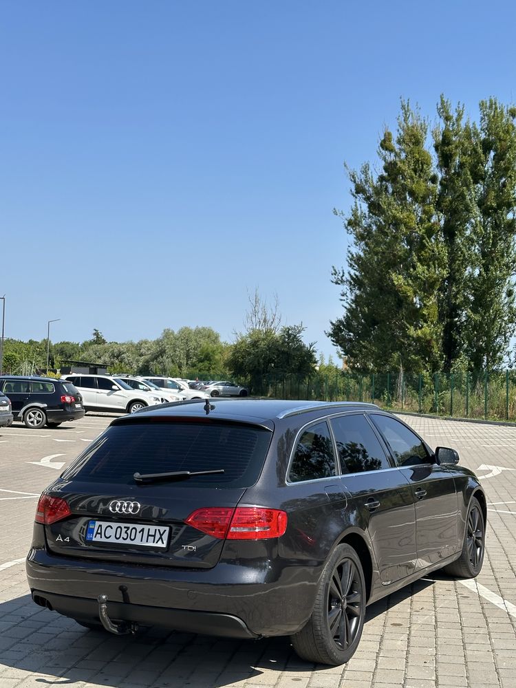 Ауді А4 В8 2.0 дизель
