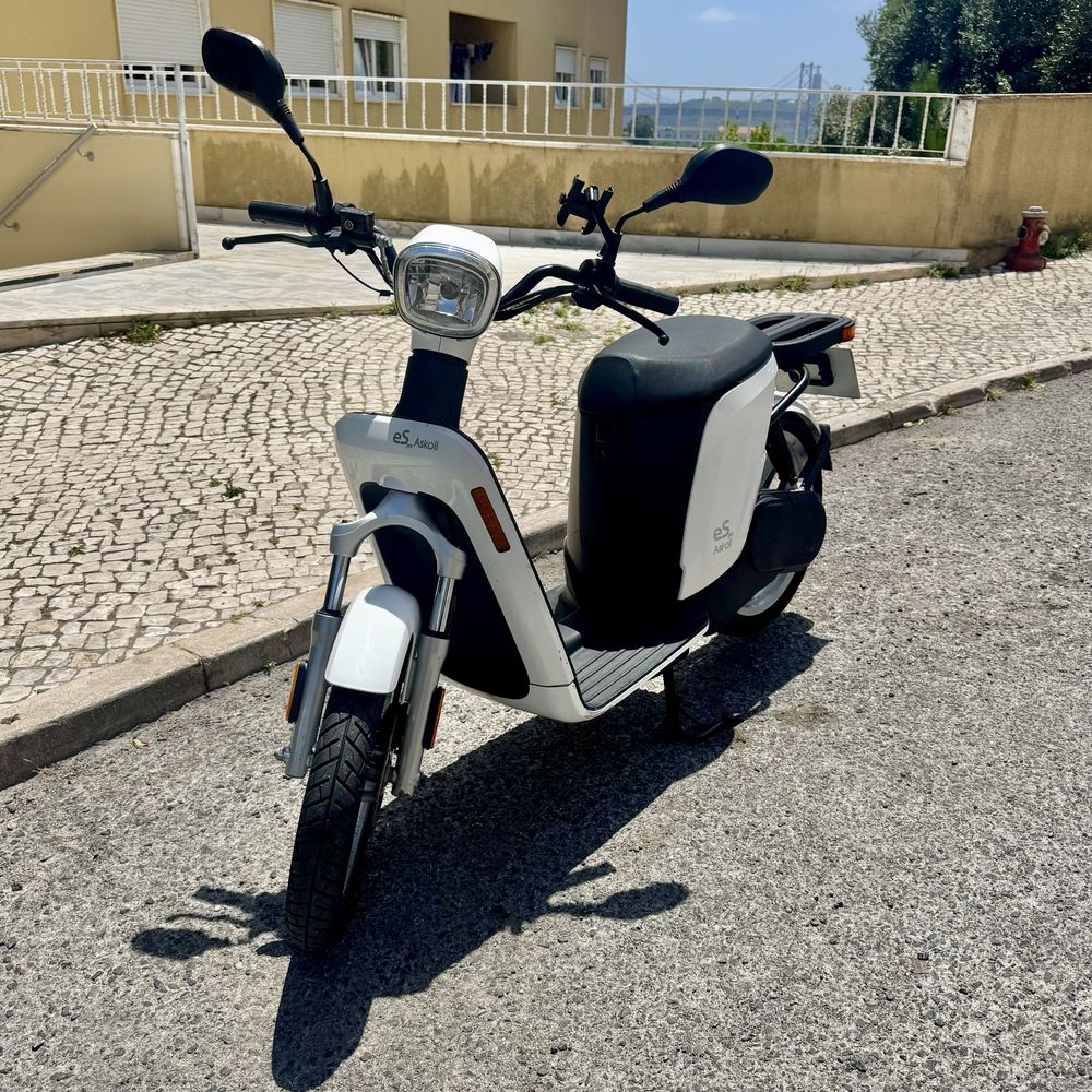 Moto Eletrica 50cc (Askoll esPro)