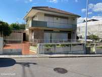 Moradia T3 Independente Para Arrendamento - 180M2 – Caldas De São Jorg