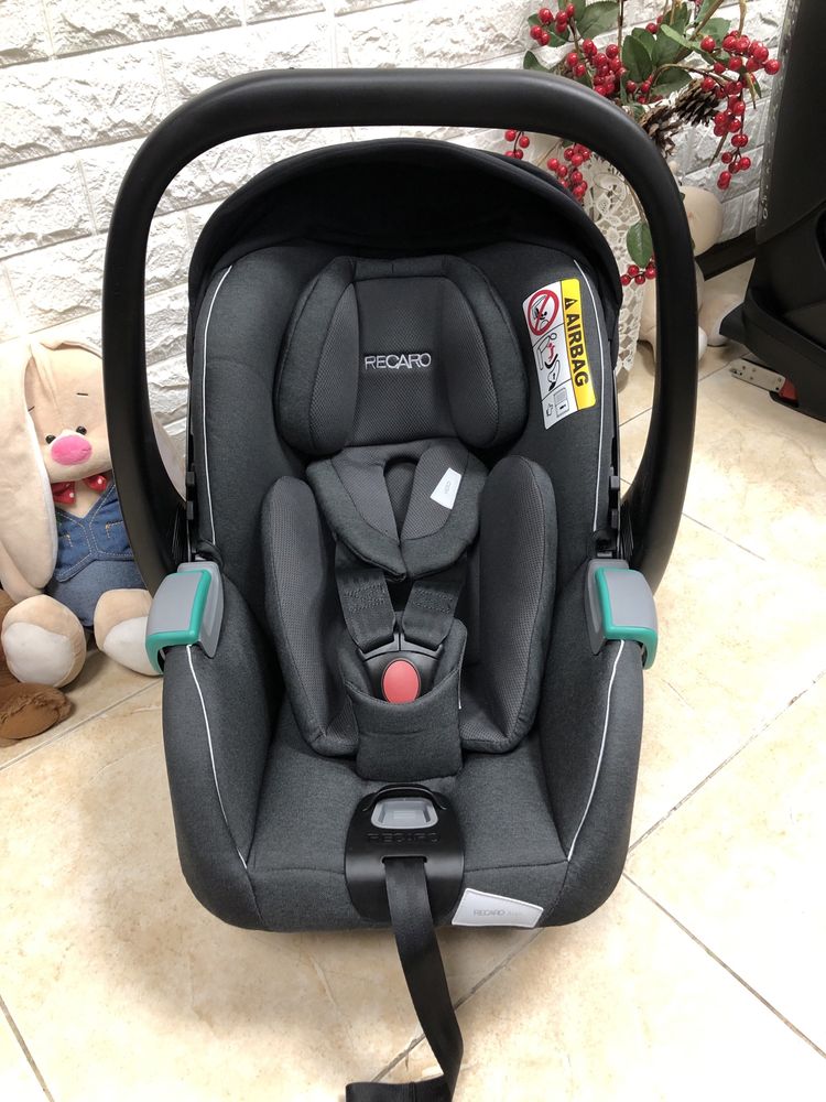 Автокрісло RECARO Avan Група 0+ (0-13 кг) автолюлька