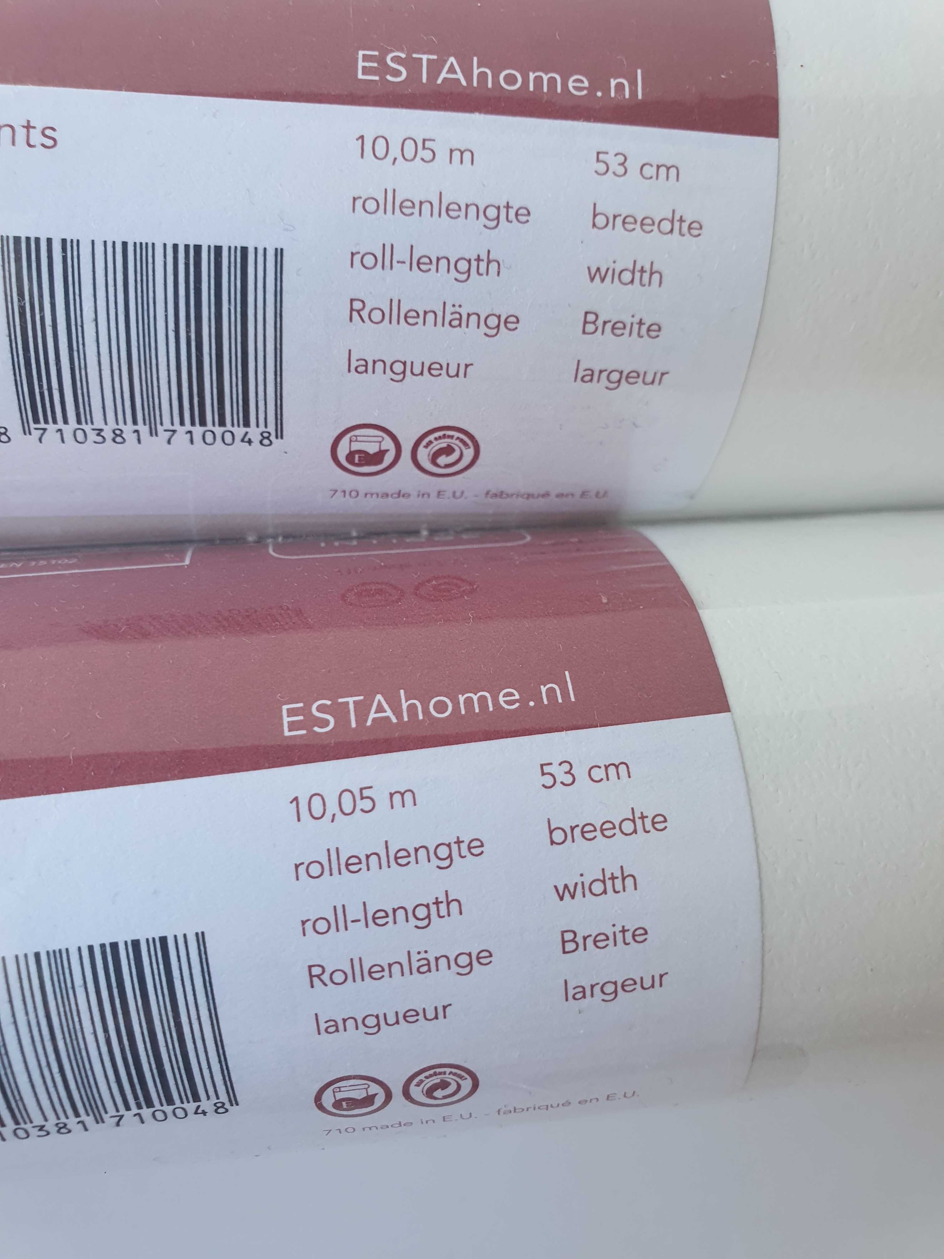 Biała tapeta w delikatne srebrne serduszka