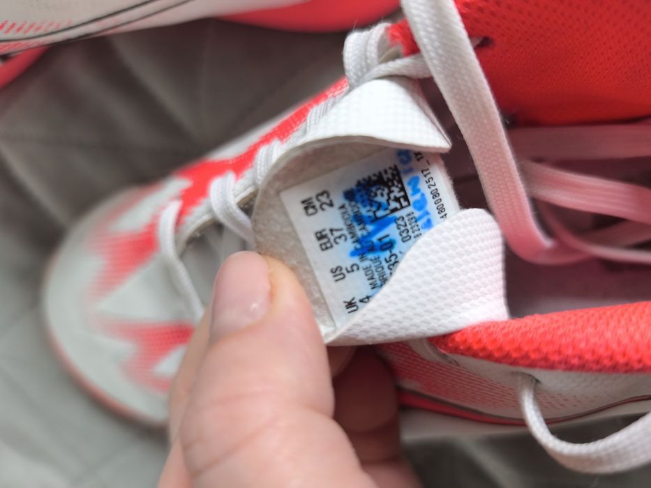 Buty halówki Puma