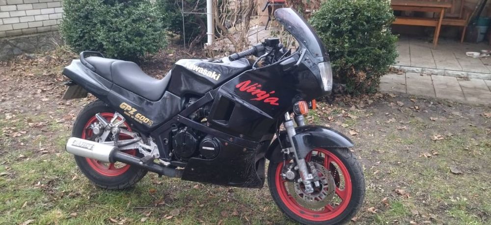 Кавасаки gpz 600 r