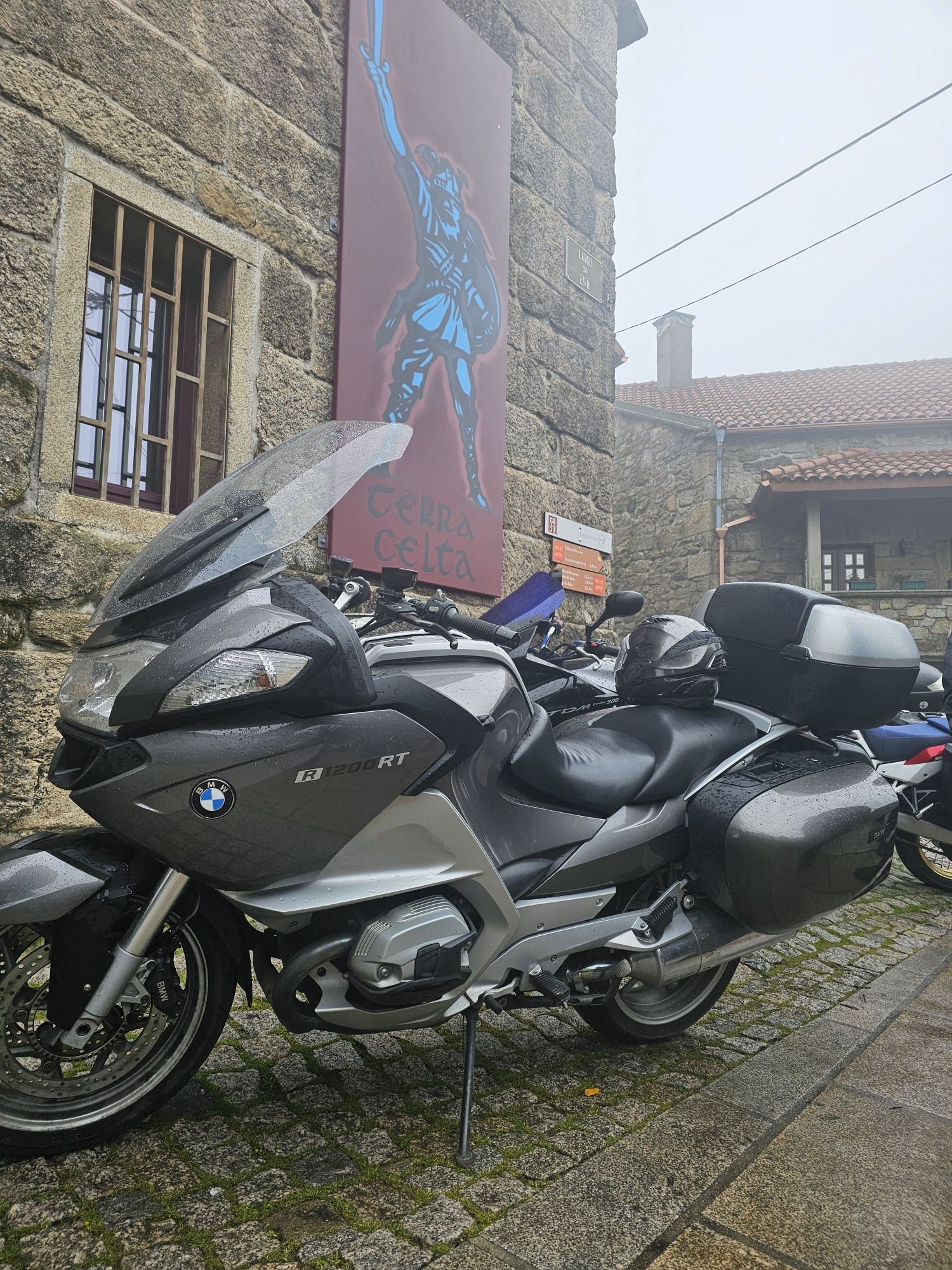 Vendo a minha Bmw 1200 rt
