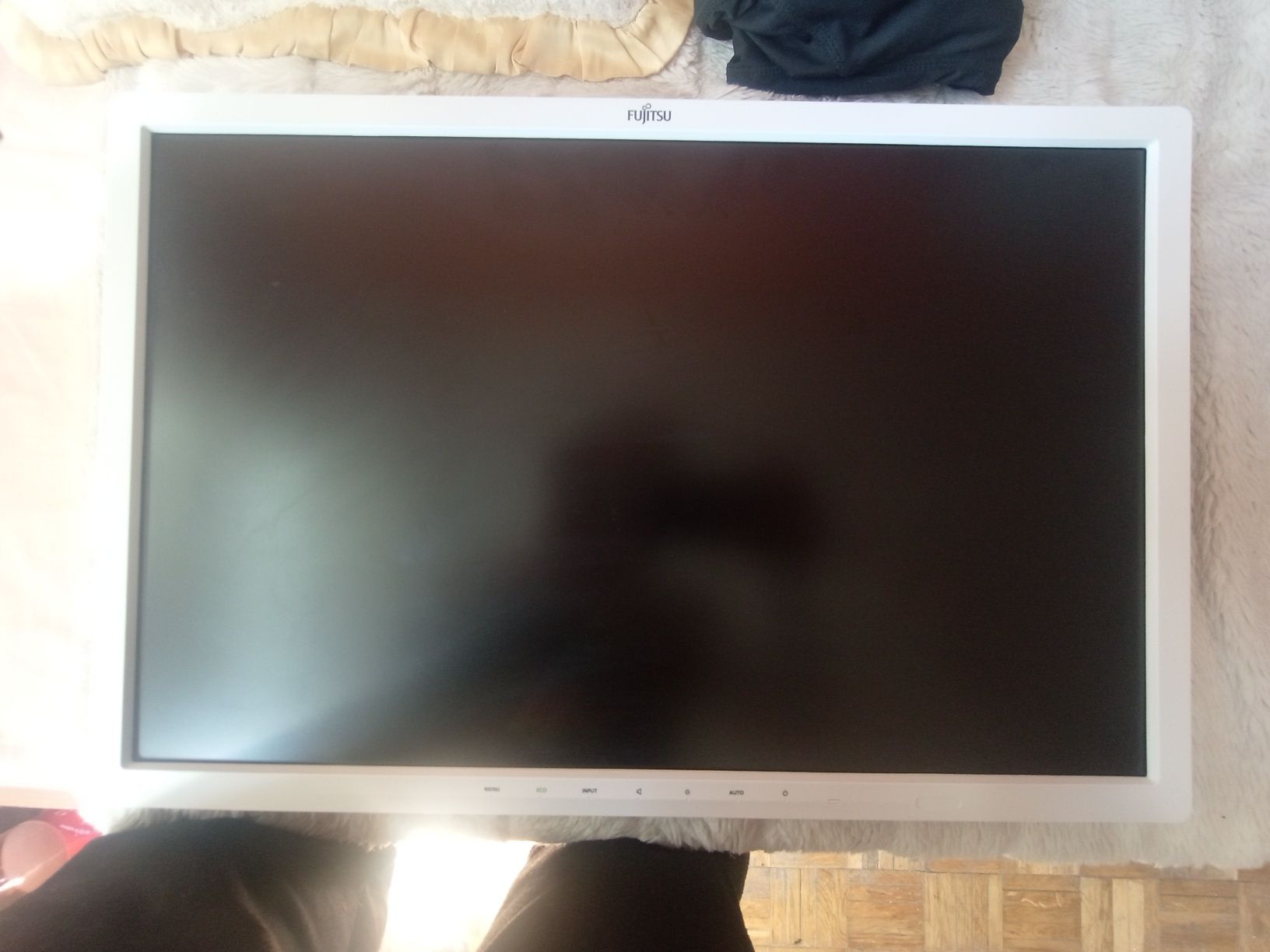 Monitor Fujitsu B24W-7 LED 24 CALE.