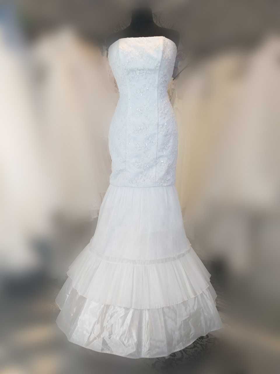 Нова весільна сукна 500грн