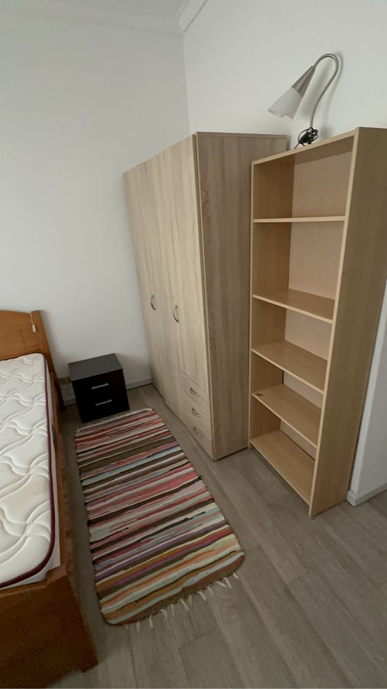 Quarto bairro gulbenkian, junto à universidade.