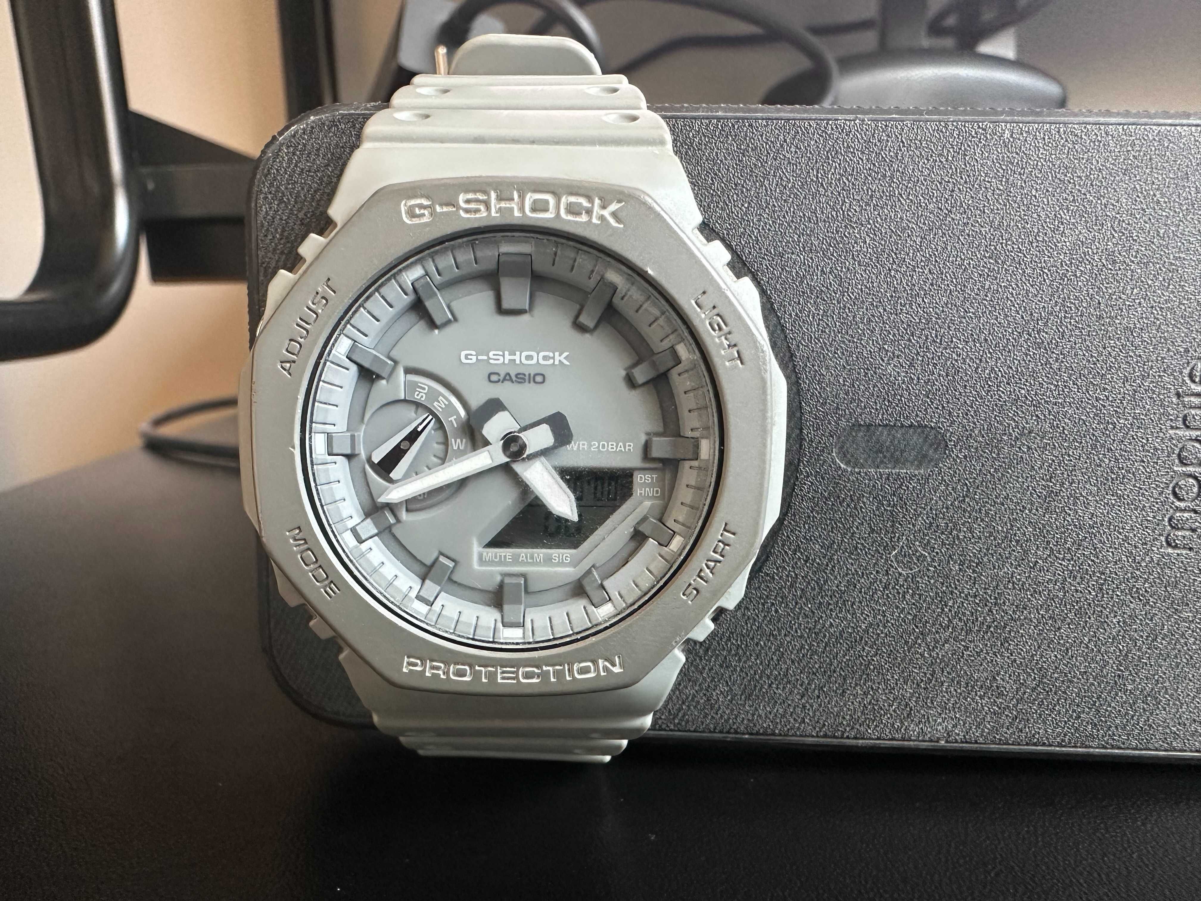 Zegarek Casio G-Shock GA2110ET Szary/szary
