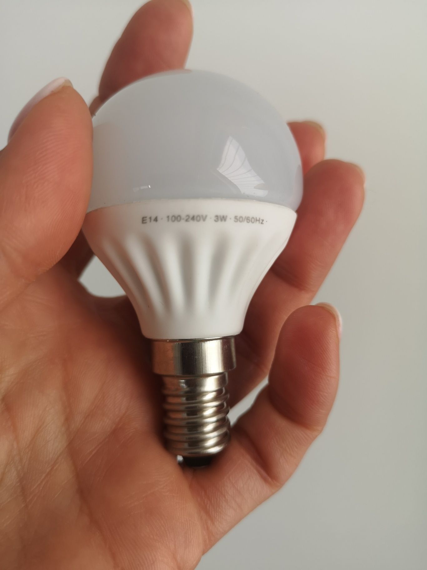 Lampa stojąca do salonu + żarówki gratis