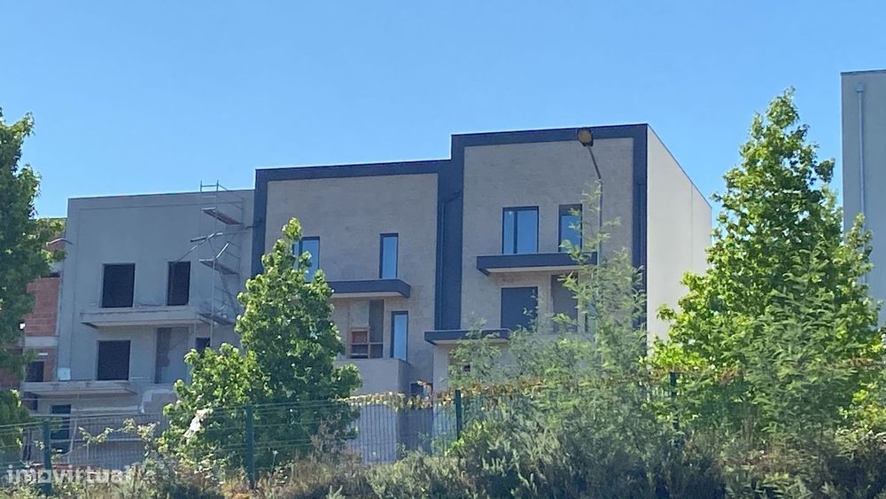 Lote para moradia em Banda