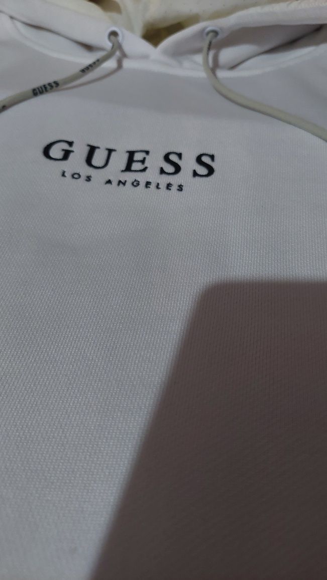 Sweat Guess  (Excelente estado)