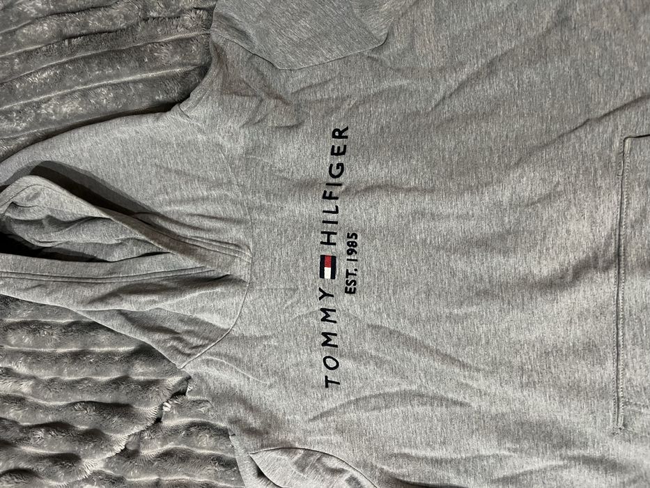 Продам худі Tommy Hilfiger