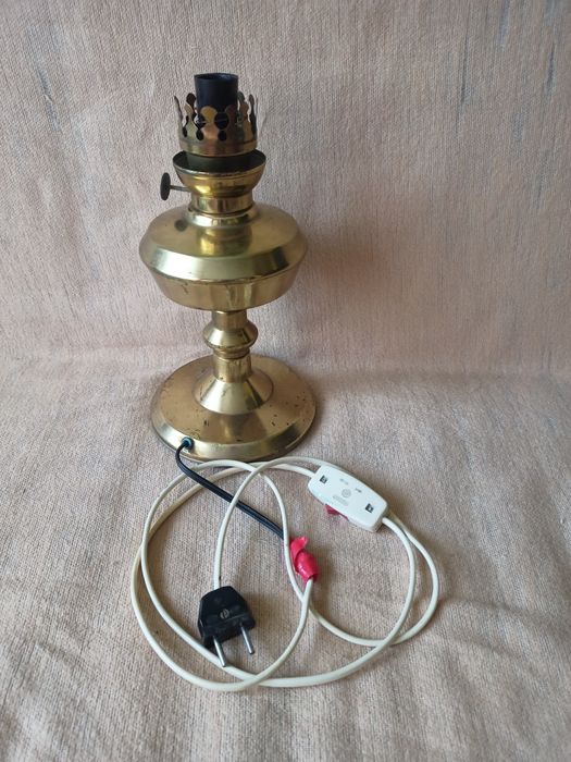 Lampka nocna PRL do renowacji odnowienia WARTO !!