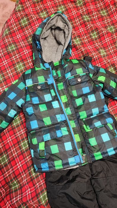 Зимова куртка для хлопчика